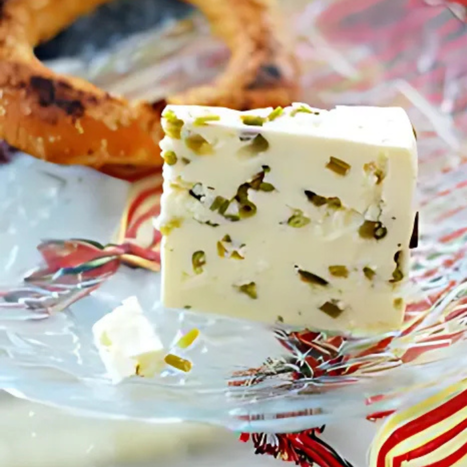 Otlu Beyaz Peynir ( 400 Gr)